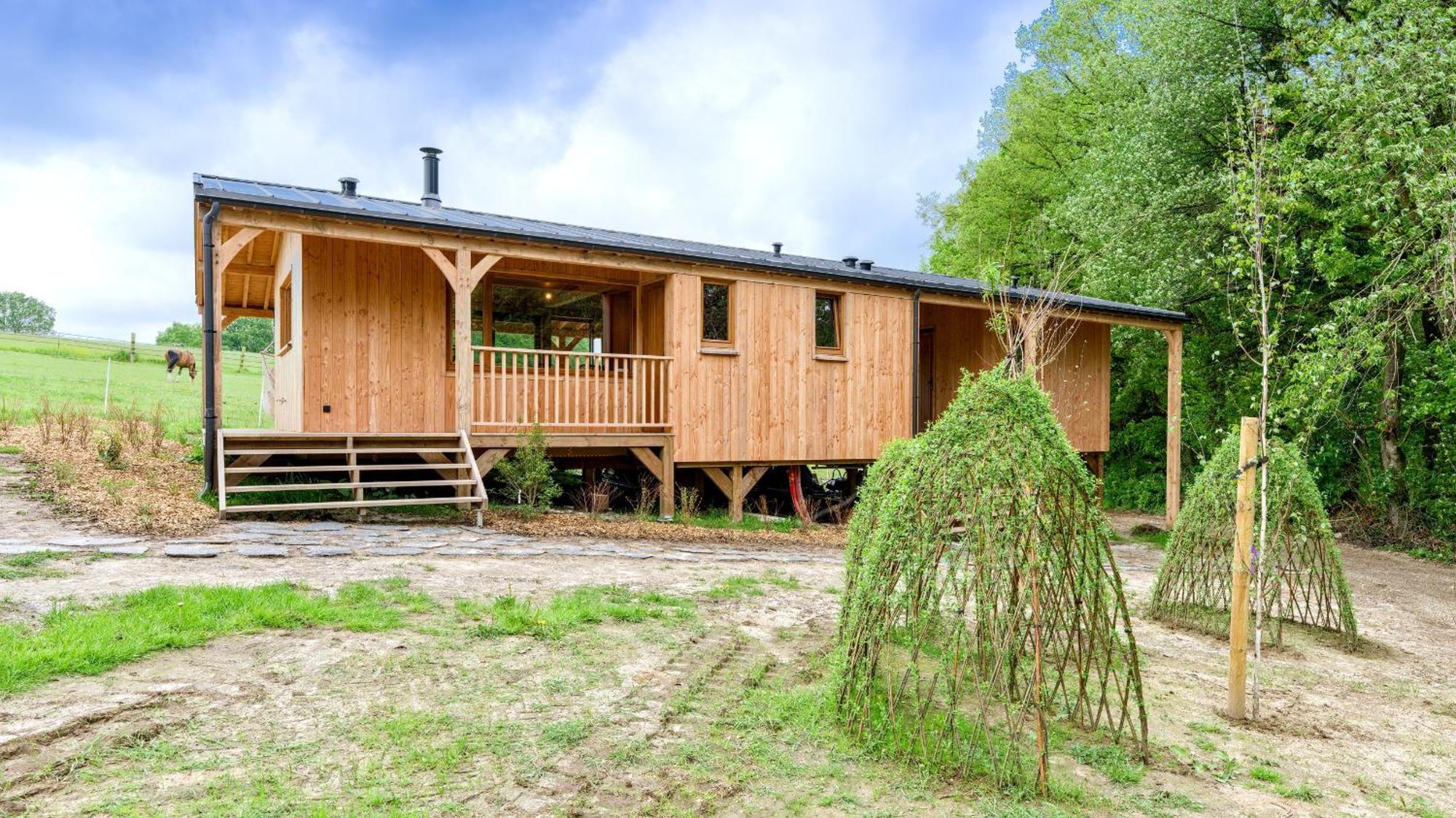 Les Cabanes Champetres - Le Domaine Des Trois Tilleuls Villers-la-Ville Exteriör bild